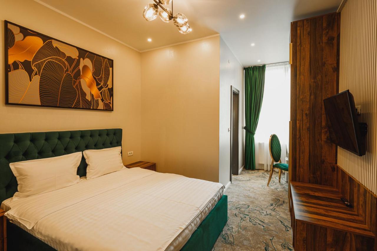 Andra Hotel 3*